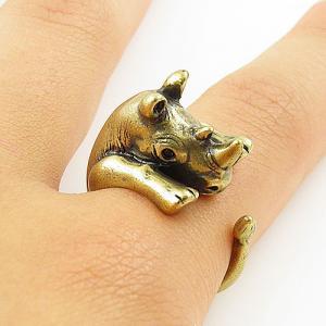 Animal Wrap Ring - Gold Rhino